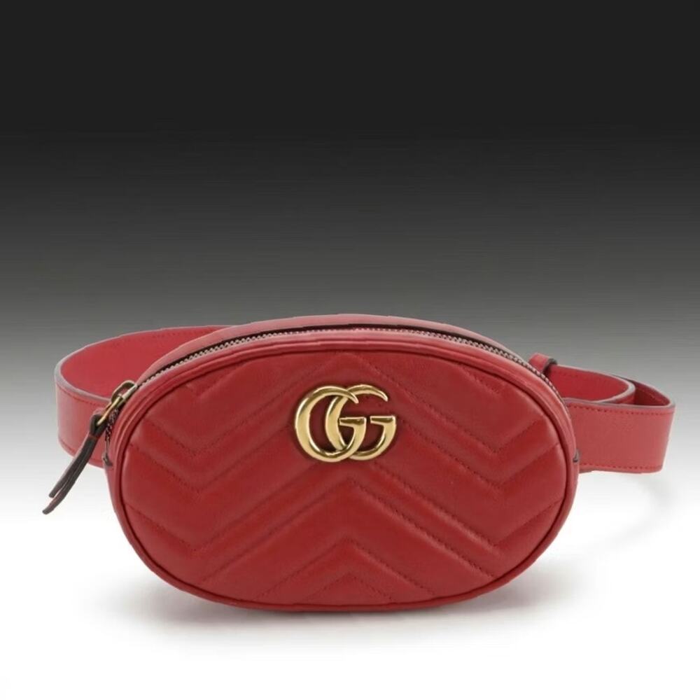 Gucci GG Marmont Red Matelassé Chevron Leather Waist Belt Bag / Fanny Pack